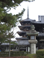 法隆寺五重塔を見ながら走る