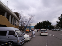 競技場前