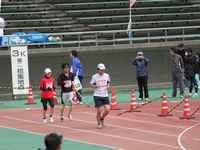 競技場に入る