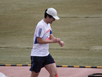 ゴールラインをまたぐ