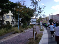 2キロ地点を通過