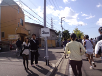 3キロ地点を通過