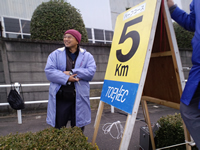 5km地点を通過