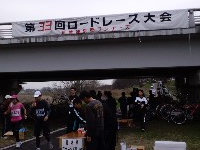 レース中の松尾橋付近