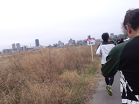 残り2kmの表示