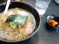 こってり醤油ラーメン800円