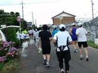 8キロ地点直後の給水所