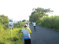 8キロ地点を通過