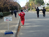 10キロ地点を通過